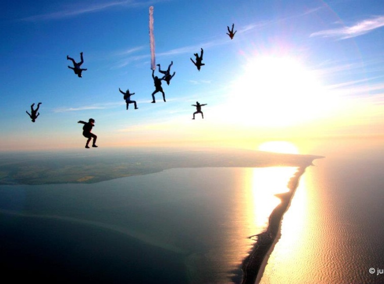 Loty widokowe nad Półwyspem Helskim - SKYDIVE HEL
